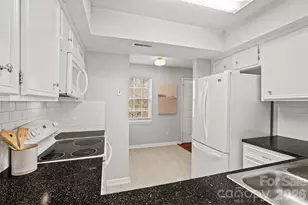 7801 Davinci Ln, Charlotte, NC 28226 - Photo 15