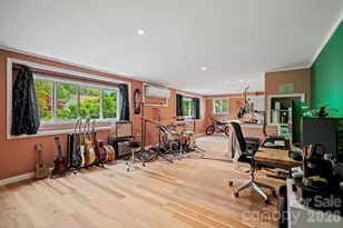 419 E Blue Ridge Rd, East Flat Rock, NC 28726 - Photo 29