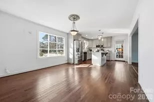 1215 6th St NW, Hickory, NC 28601 - Photo 37