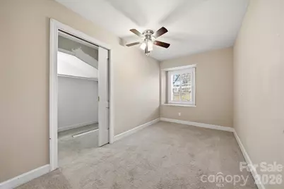 1215 6th Street NW, Hickory, NC 28601 - Photo 19