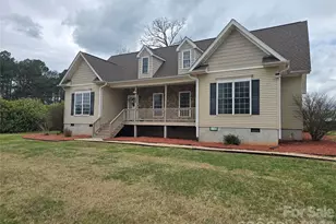 4275 Bethany Church Rd, Claremont, NC 28610 - Photo 1