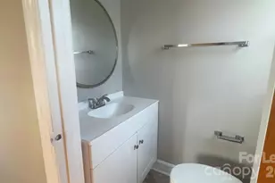 715 Tom Hunter Rd, Charlotte, NC 28213 - Photo 9