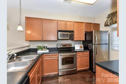 1101 W 1st Street #302, Charlotte, NC 28202 - Photo 7