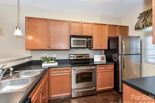 1101 W 1st St, Charlotte, NC 28202 - Photo 7