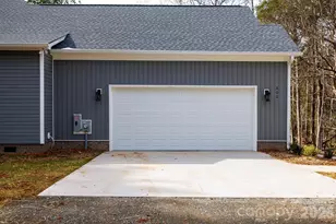 502 Squaw Ln, Edgemoor, SC 29712 - Photo 35