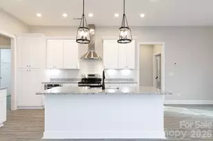 502 Squaw Ln, Edgemoor, SC 29712 - Photo 5