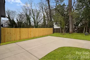 1800 Vinton St, Charlotte, NC 28216 - Photo 37
