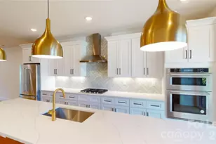 156 Mattoon St, Charlotte, NC 28216 - Photo 5