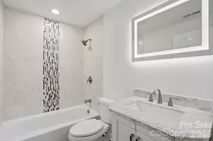 704 W Border St, Dallas, NC 28034 - Photo 37