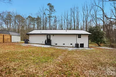 704 W Border Street, Dallas, NC 28034 - Photo 39