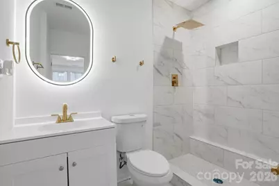 704 W Border Street, Dallas, NC 28034 - Photo 5