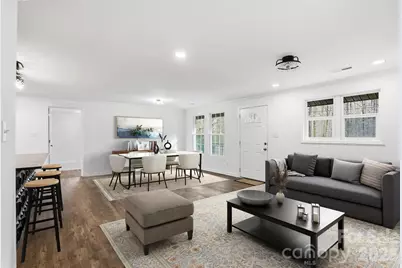 704 W Border Street, Dallas, NC 28034 - Photo 3