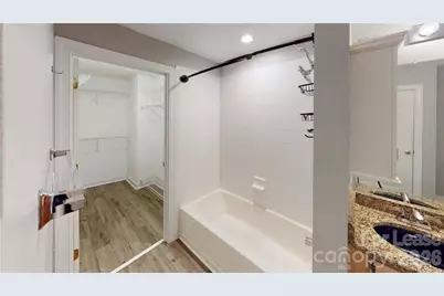 718 W Trade Street #809, Charlotte, NC 28202 - Photo 19