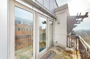 718 W Trade St, Charlotte, NC 28202 - Photo 25