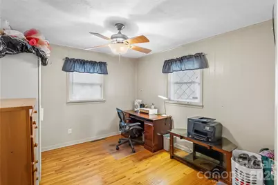 1640 W Nc 10 Highway, Newton, NC 28658 - Photo 13