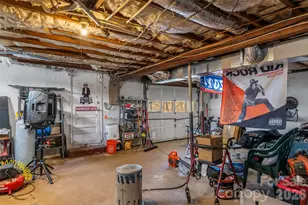 1640 W Nc 10 Hwy, Newton, NC 28658 - Photo 23