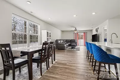 10136 Chatham Run Lane, Charlotte, NC 28262 - Photo 9