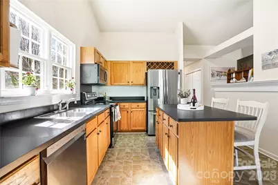 8812 Norway Court, Charlotte, NC 28269 - Photo 11