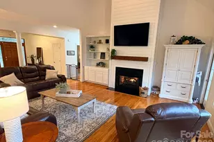 3020 N Ridge Ct, Lincolnton, NC 28092 - Photo 5