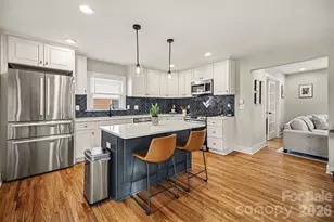 4532 Carriage Dr Cir, Charlotte, NC 28205 - Photo 11