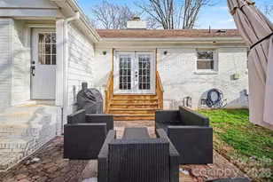 4532 Carriage Dr Cir, Charlotte, NC 28205 - Photo 27