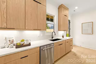 4825 Elder Ave, Charlotte, NC 28205 - Photo 7