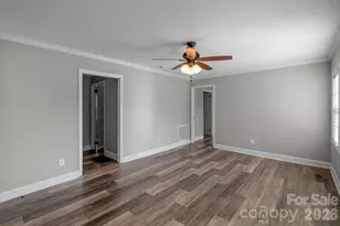 391 Phillipstown Rd, Kershaw, SC 29067 - Photo 5