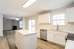 3012 Sweet Apple Dr, Dallas, NC 28034 - Photo 7