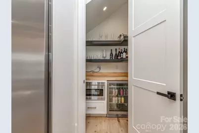 3908 Hough Road, Charlotte, NC 28209 - Photo 19