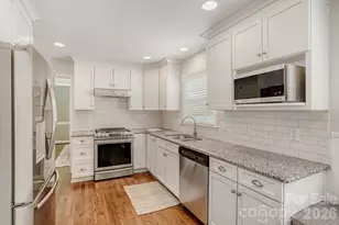 2712 Creekbed Ln, Charlotte, NC 28210 - Photo 9