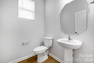 1230 Keydet Dr, Charlotte, NC 28216 - Photo 13