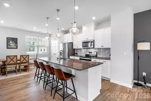 1230 Keydet Dr, Charlotte, NC 28216 - Photo 7