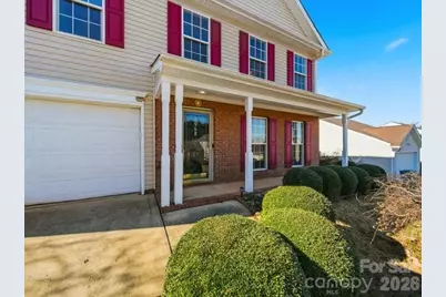 1968 8th Street Lane SE, Hickory, NC 28602 - Photo 5