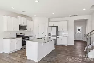 3965 Ashton Dr NW, Conover, NC 28613 - Photo 5