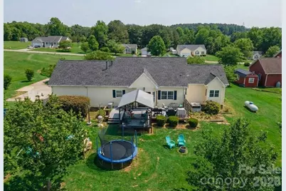 2877 Cabin Creek Drive, Catawba, NC 28609 - Photo 5