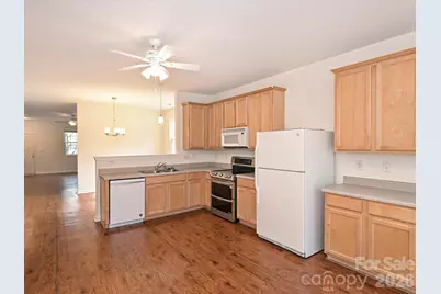 2308 Savannah Hills Drive, Matthews, NC 28105 - Photo 9