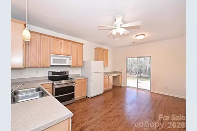 2308 Savannah Hills Drive, Matthews, NC 28105 - Photo 7