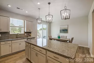 9234 Pagoda Oak Drive, Charlotte, NC 28269 - Photo 11