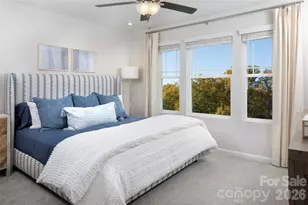 9234 Pagoda Oak Dr, Charlotte, NC 28269 - Photo 13