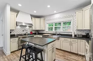 8026 Buck Creek Rd, Marion, NC 28752 - Photo 9