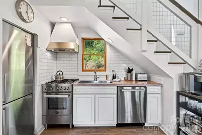 8026 Buck Creek Road, Marion, NC 28752 - Photo 27