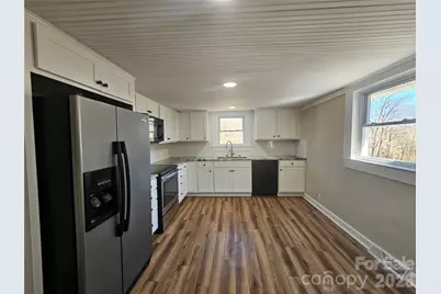 208 W Main Street, Lawndale, NC 28090 - Photo 5