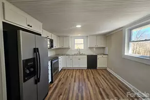 208 W Main St, Lawndale, NC 28090 - Photo 5