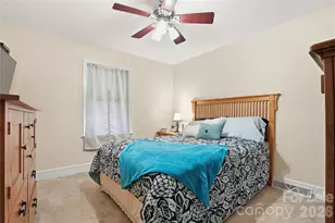 3115 Mathis Dr, Charlotte, NC 28208 - Photo 15