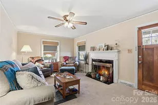 3115 Mathis Dr, Charlotte, NC 28208 - Photo 3