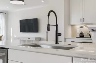 8034 Thimbleweed Cir, Charlotte, NC 28277 - Photo 25