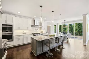 2244 Rock Creek Dr, Charlotte, NC 28226 - Photo 11