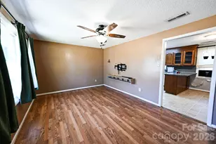 1113 Pecan St, Conover, NC 28613 - Photo 11