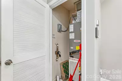 2108 Ayrsley Town Boulevard, Charlotte, NC 28273 - Photo 17