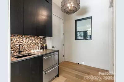 814 Bertonley Avenue, Charlotte, NC 28211 - Photo 11